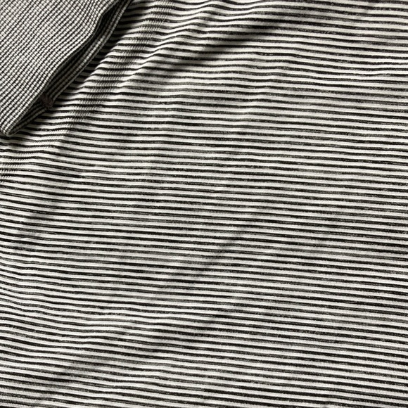 Lululemon Swifty Long Sleeve - Picture 2 of 7